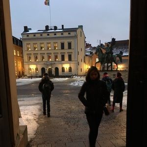 Meet your Posher, Yingjun